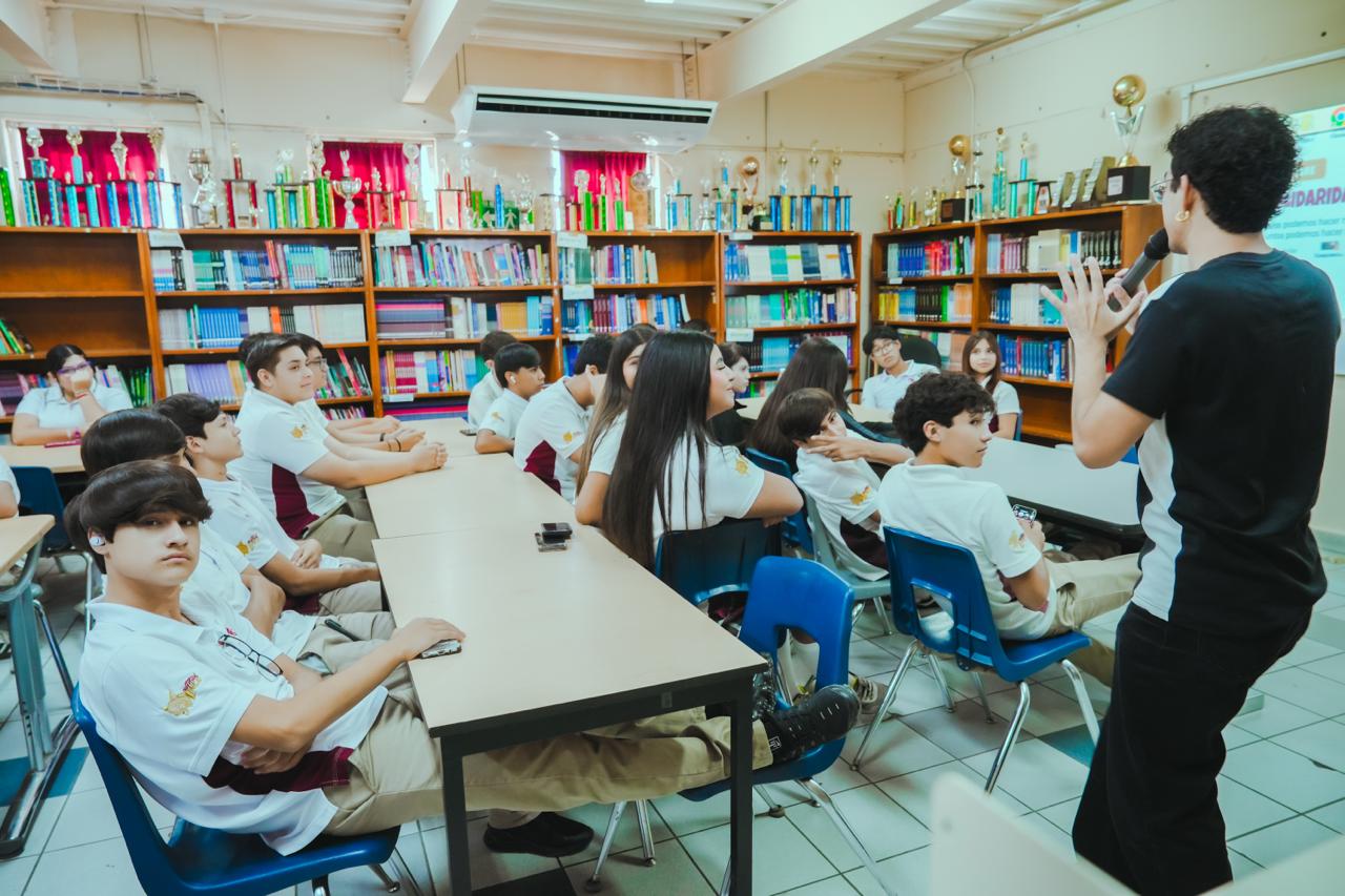 LLEGA EL ¨TIEMPO DE LITERATURA´ A  LAS AULAS DE CECyTE BC